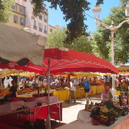 Appartement De Charme - Wifi - Centre Historique Toulon Kültér fotó