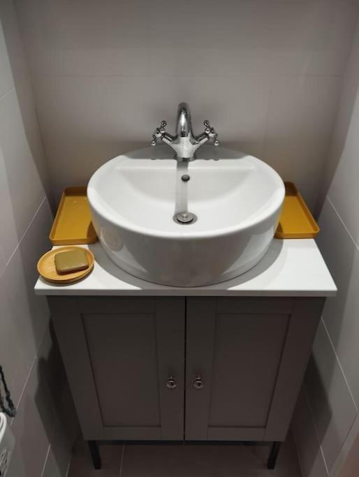 Appartement De Charme - Wifi - Centre Historique Toulon Kültér fotó