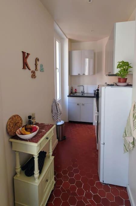 Appartement De Charme - Wifi - Centre Historique Toulon Kültér fotó