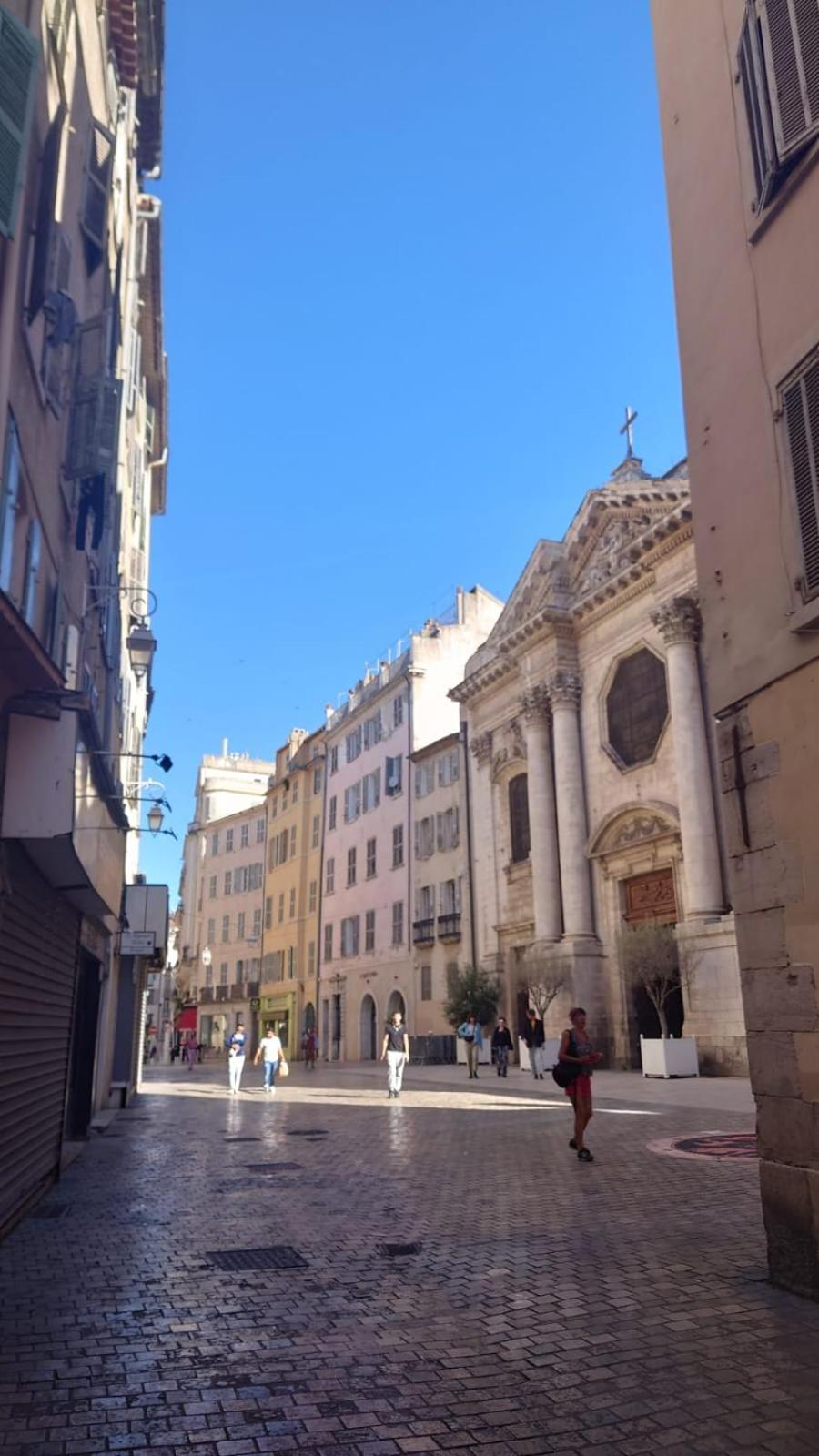 Appartement De Charme - Wifi - Centre Historique Toulon Kültér fotó